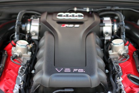 2013 Audi RS 5 Coupe V8 Engine