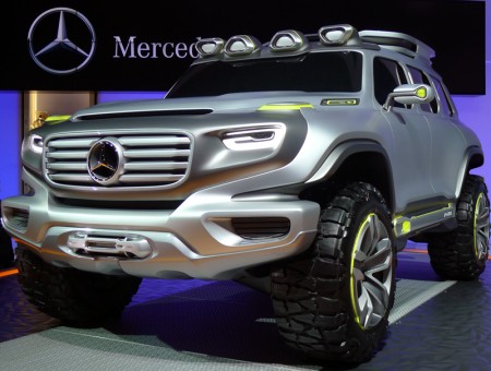 Mercedes-Benz ENER-G-Force Concept at the 2012 LA Auto Show