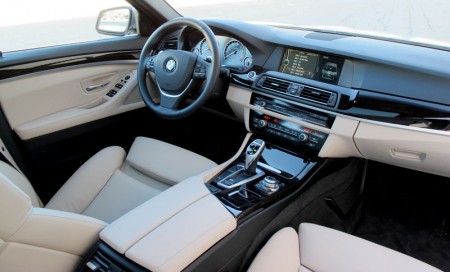Interior of the BMW ActiveHybrid 5