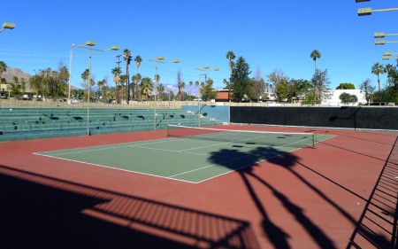 Tennis Court at the Riviera Palm Springs Hotel