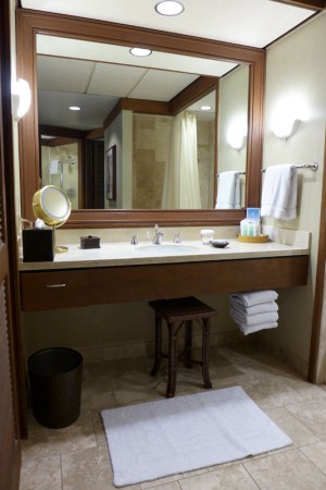 Guest Bathroom of Mauna Lani Bay Hotel and Bungalows