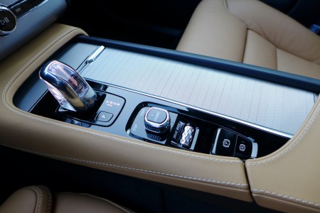 sophisticated center console of the volvo xc90